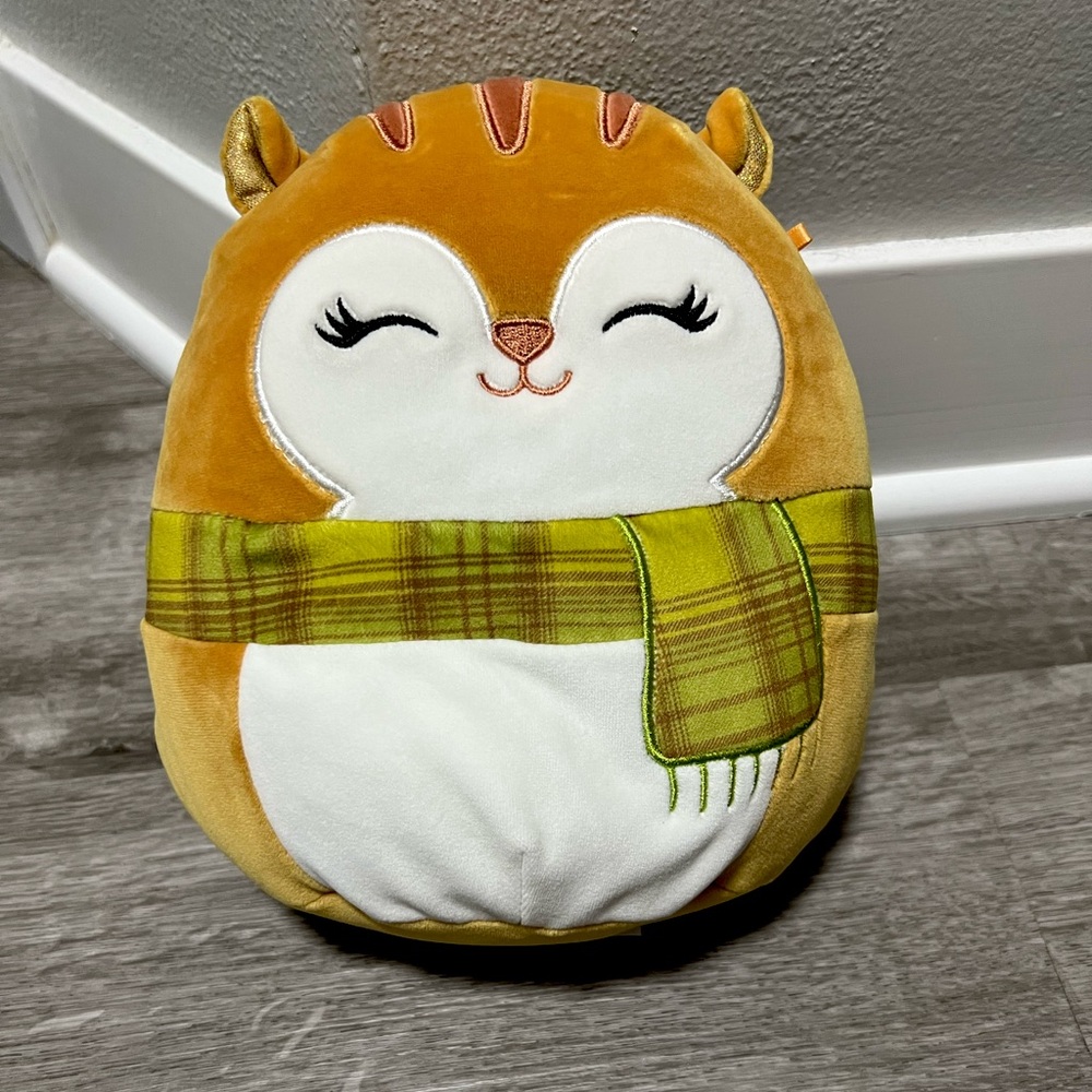 Squishmallows Erin the‎ Squirrel - Harvest Squad, 7.5”